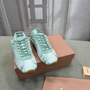 Miu Miu Unisex Sneakers