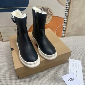 UGG Women's Snow Boots