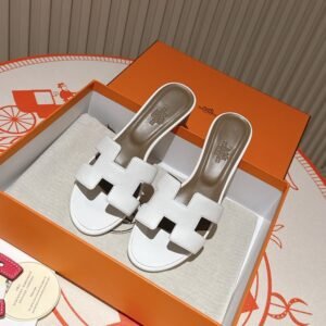 Hermès Women's High-Heel Pumps