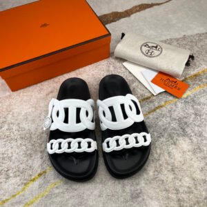 Hermès Unisex Sandals