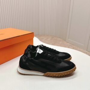 Hermès Unisex White Low-Top Sneakers