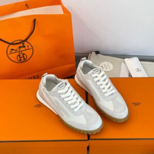 Hermès Unisex Sneakers