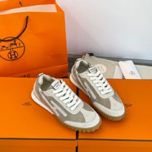 Hermès Unisex Sneakers