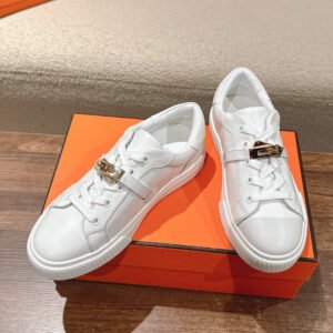 Hermès Unisex Loafers