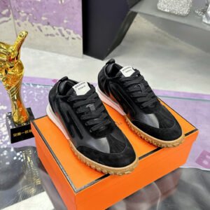 Hermès Unisex White Low-Top Sneakers