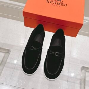 Hermès Unisex Loafers