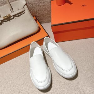 Hermès Unisex Loafers