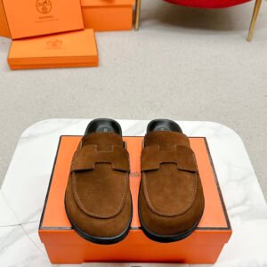 Hermès Unisex Mules