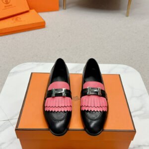 Hermès Unisex Loafers