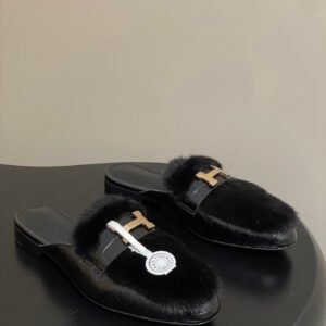 Hermès Unisex Loafers