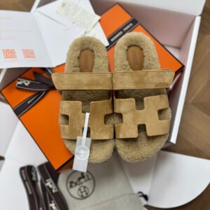 Hermès Unisex Shearling Shoes