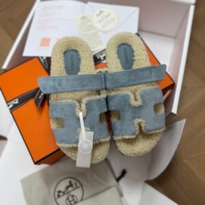 Hermès Unisex Shearling Shoes
