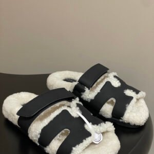 Hermès Unisex Shearling Shoes