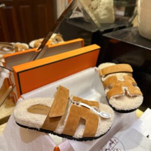 Hermès Unisex Shearling Shoes