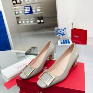 Roger Vivier Women's Pumps