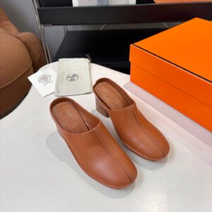 Hermès Unisex Mules