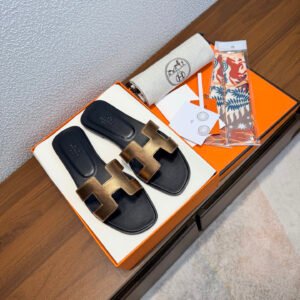 Hermès Unisex Slides