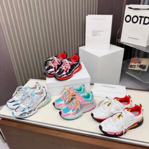 Off-White Unisex Sneakers