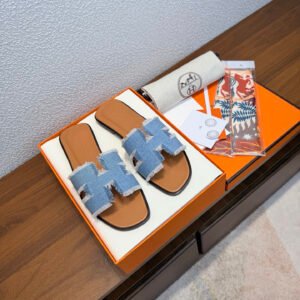 Hermès Unisex Slides