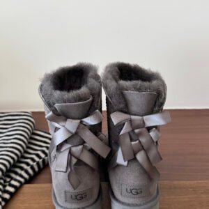 UGG Unisex Sneakers