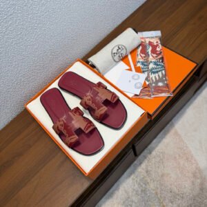 Hermès Unisex Slides