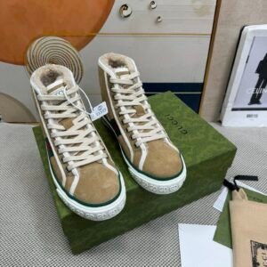 Gucci Unisex Loafers