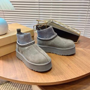 UGG Unisex Snow Boots