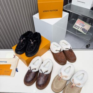 Louis Vuitton Unisex Sneakers
