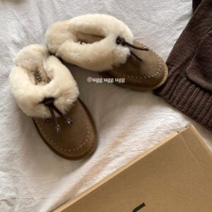UGG Unisex Sneakers