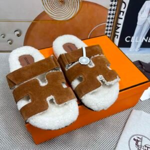 Hermès Unisex Shearling Shoes