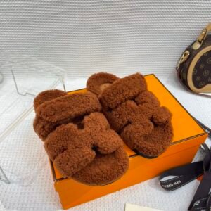 Hermès Unisex Shearling Shoes