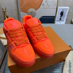 Louis Vuitton Unisex Low-Top Sneakers