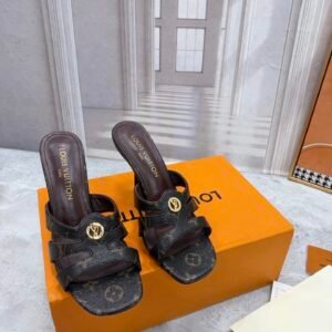 Louis Vuitton Unisex Slides