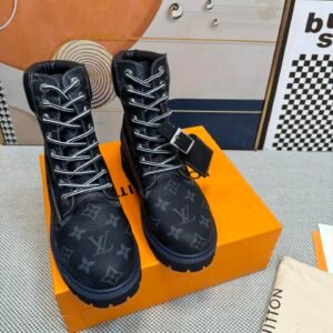 Louis Vuitton Unisex Boots