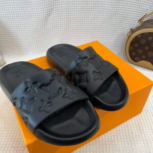 Louis Vuitton Unisex Slides