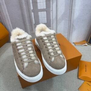 Louis Vuitton Women's White Low-Top Sneakers