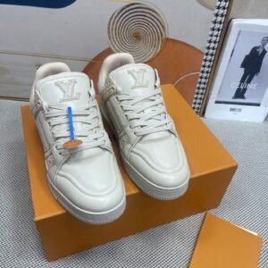 Louis Vuitton Unisex Chunky Sneakers