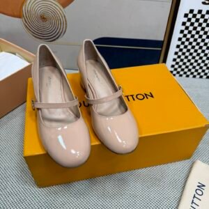 Louis Vuitton Unisex Sandals