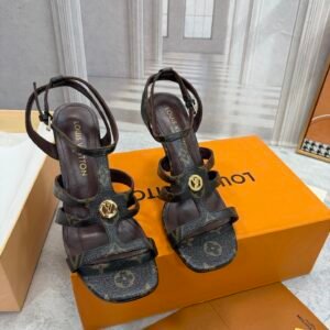 Louis Vuitton Unisex Slides