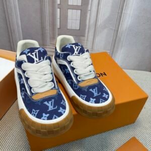 Louis Vuitton Unisex Low-Top Sneakers