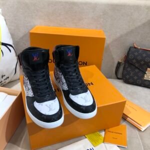 Louis Vuitton Unisex High-Top Sneakers