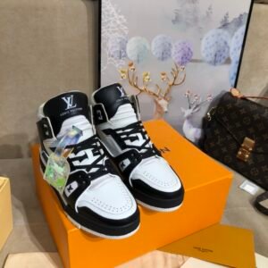 Louis Vuitton Unisex High-Top Sneakers