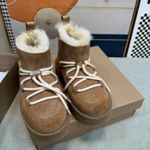 UGG Women's Snow Boots