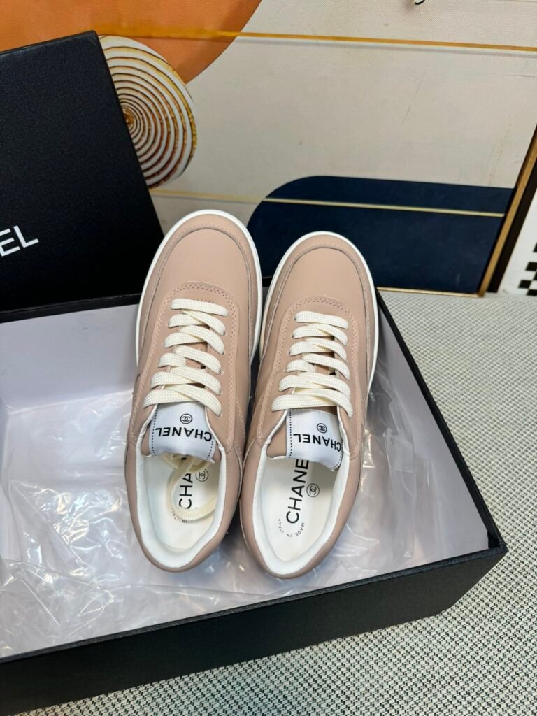 Chanel Women's Low-Top Sneakers detail 1