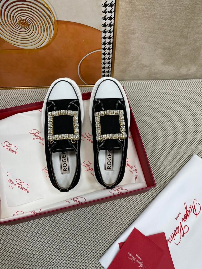 Roger Vivier Unisex White Low-Top Sneakers detail image 1