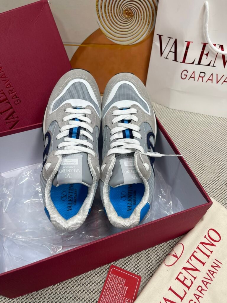 Valentino Garavani Unisex Athletic Sneakers detail 1
