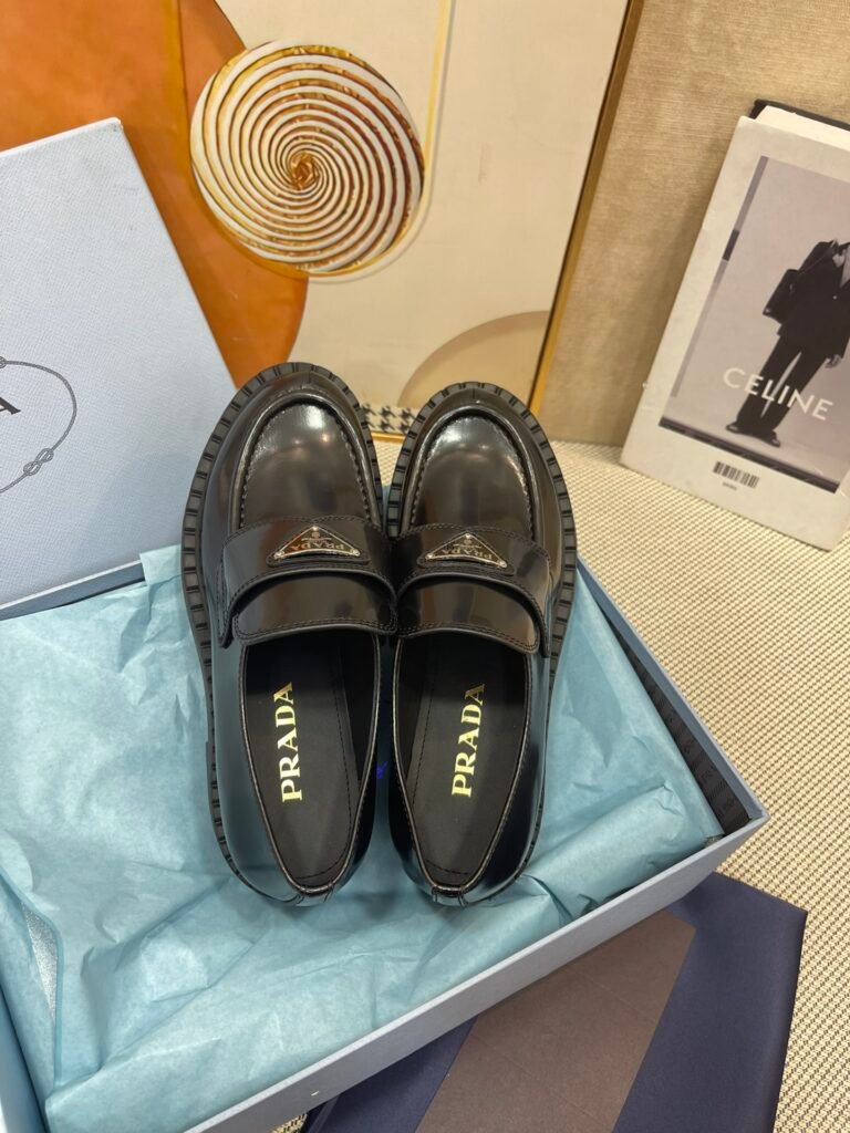 Prada Unisex Loafers detail image 1