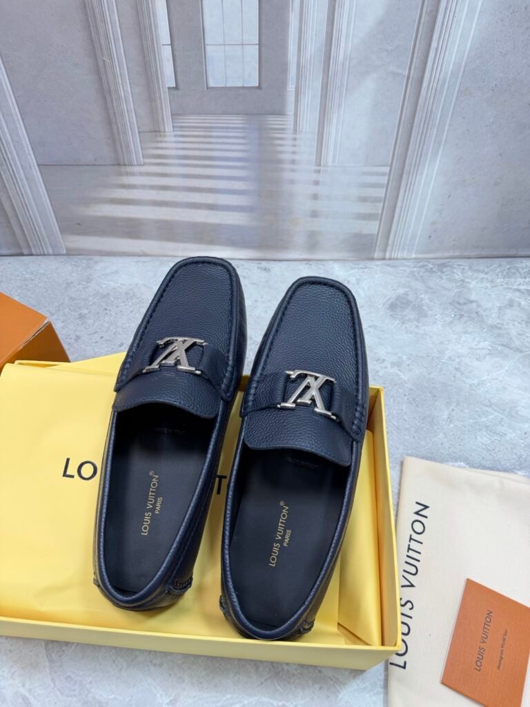Louis Vuitton Women's Basketball Sneakers detail 1