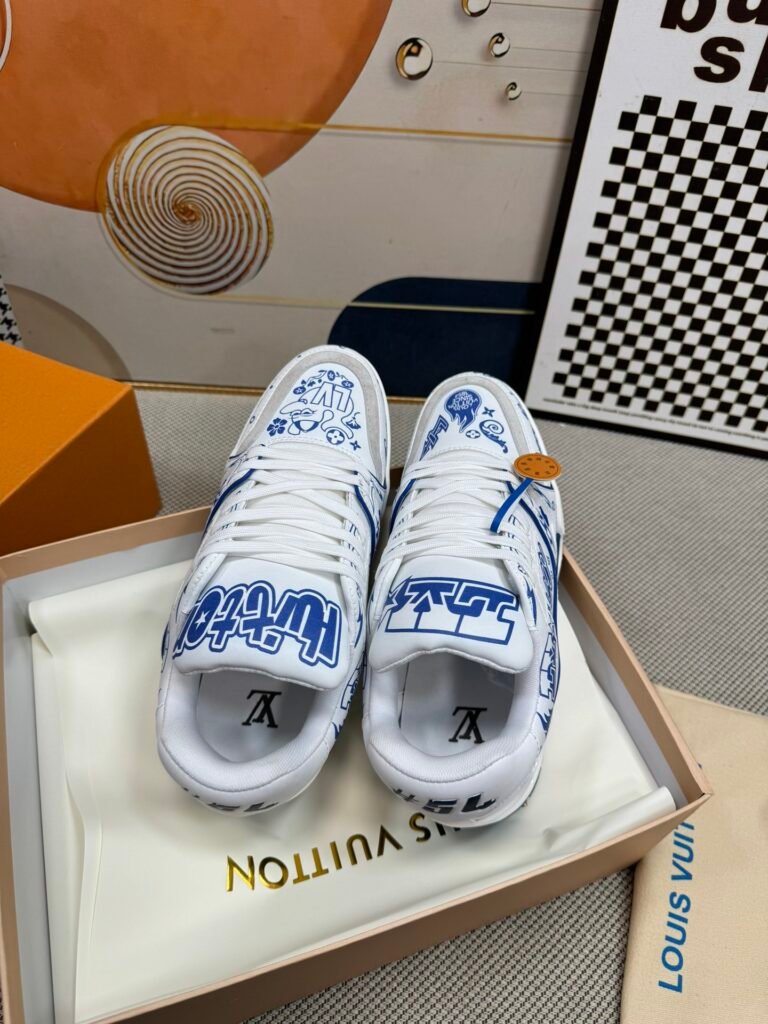 Louis Vuitton Unisex Basketball Sneakers detail 1