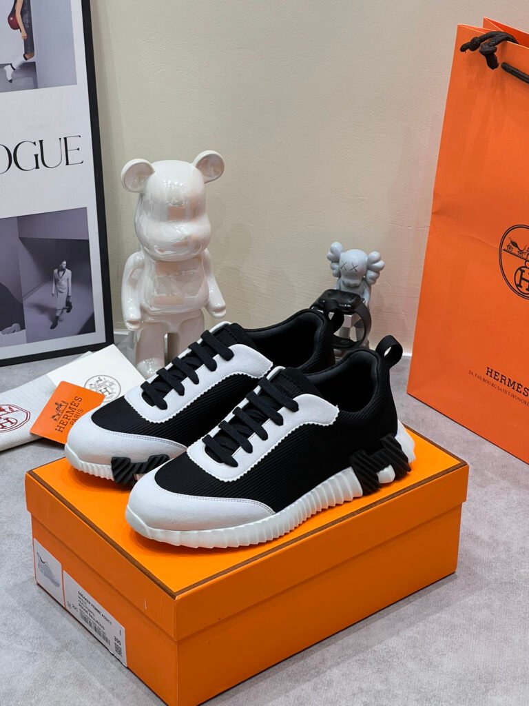 Hermès Unisex Athletic Sneakers detail 1